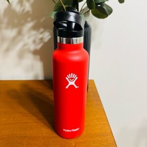 Hydro Flask Red Water Bottle